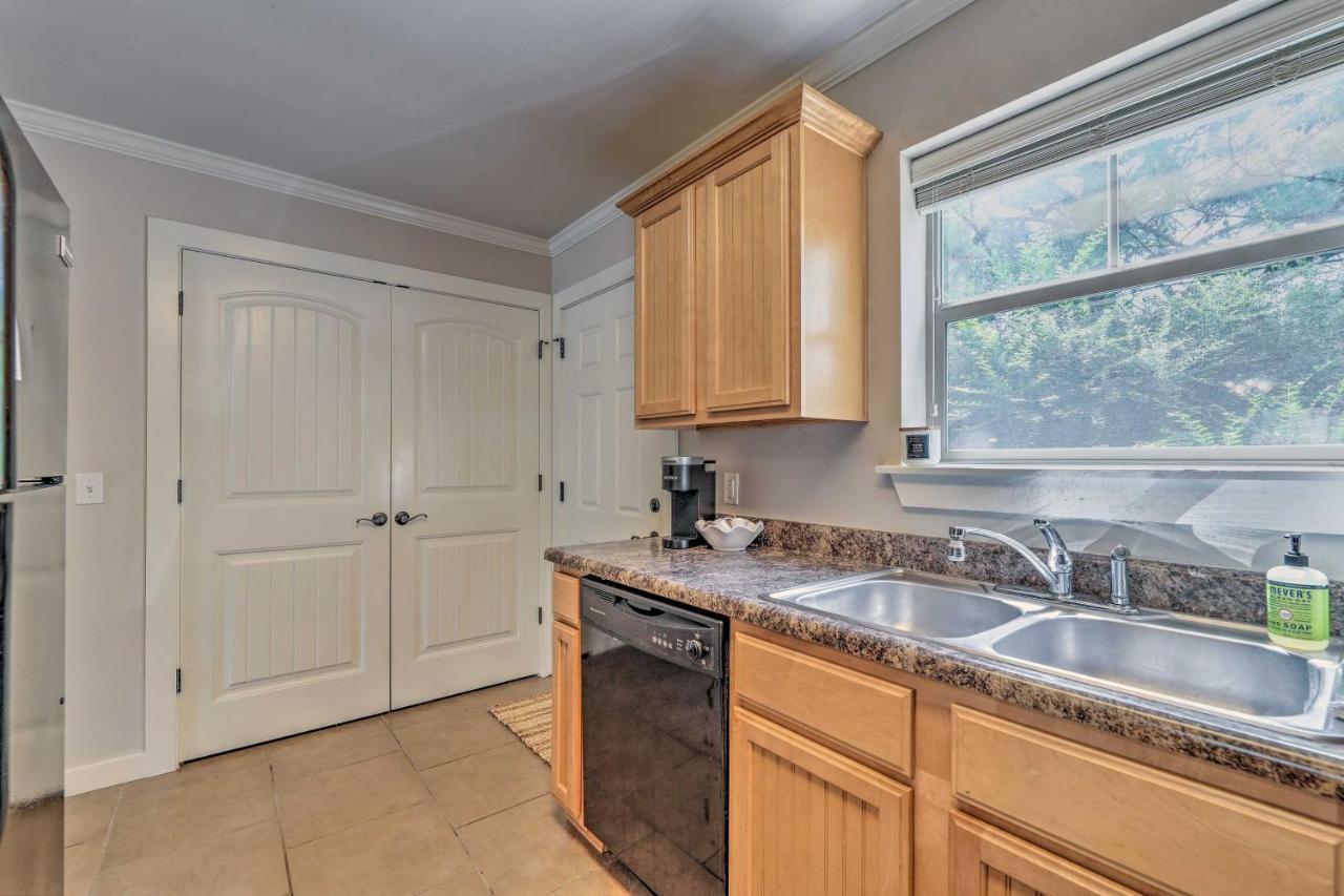 Charming Springdale Townhome About 5 Mi To Dtwn! Eksteriør bilde