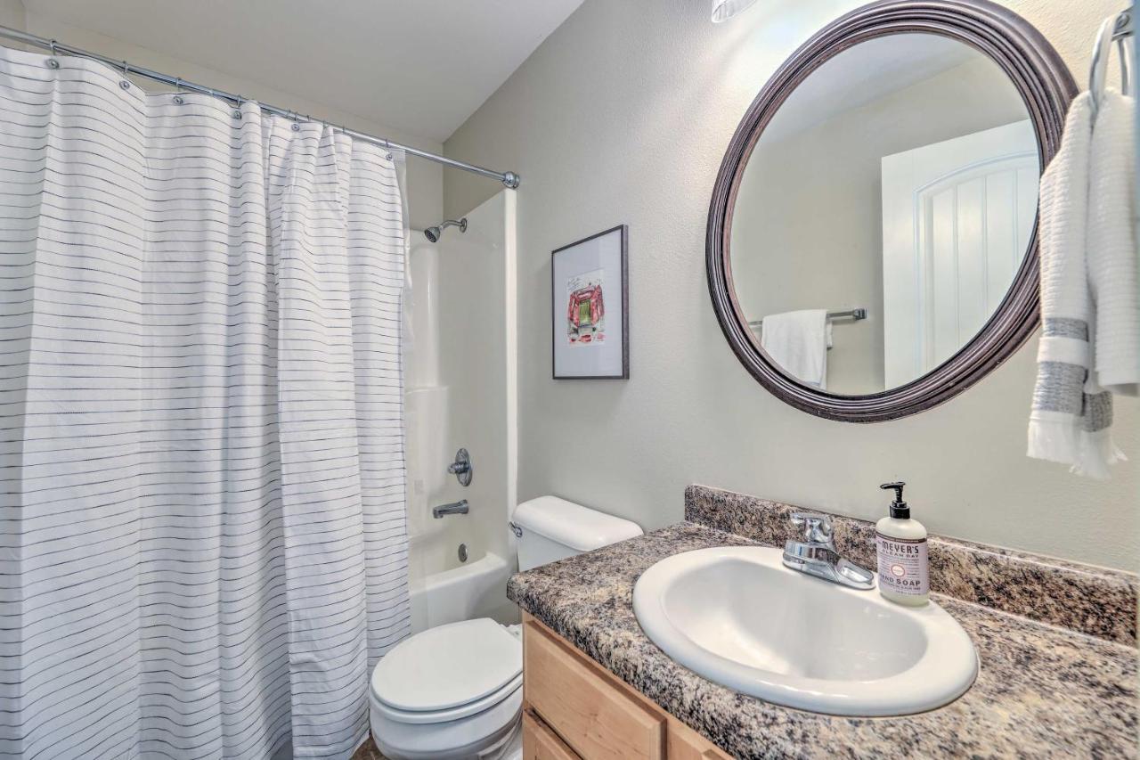 Charming Springdale Townhome About 5 Mi To Dtwn! Eksteriør bilde